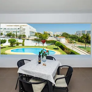 albufeiramar-apartment.hotelaalgarve.com/